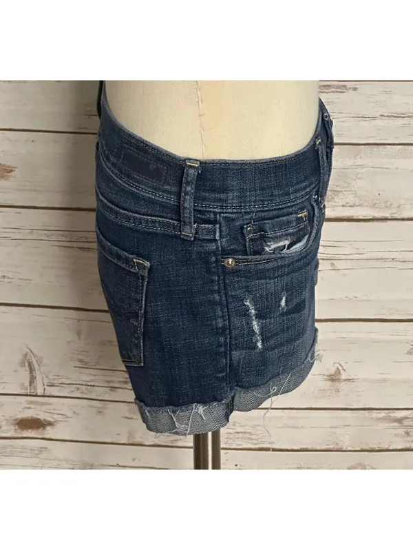 Abercrombie & Fitch medium wash distressed rolled cuff denim shorts Size 24 - Image 4