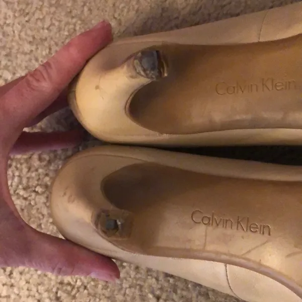 Calvin Klein nude pumps - Image 4