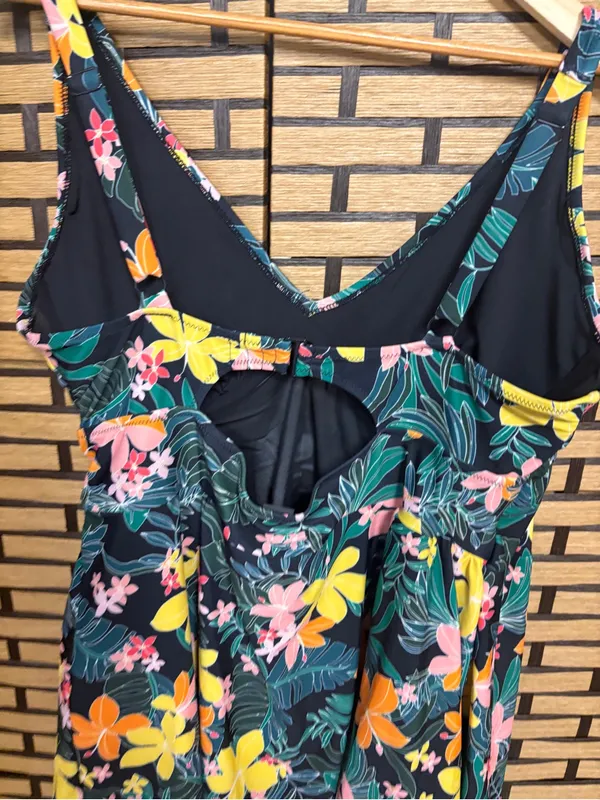 Old navy floral swim dress size 2X - Image 5