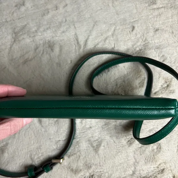 Kate Spade Green Crossbody Bag with Adjustable Strap - Image 9