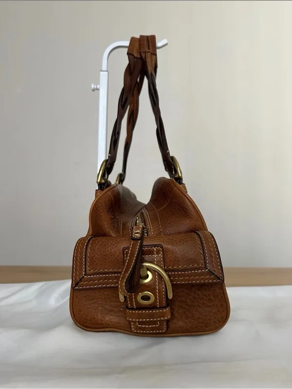 COACH Vintage Leather Shoulder Bag with dustbag - Image 6