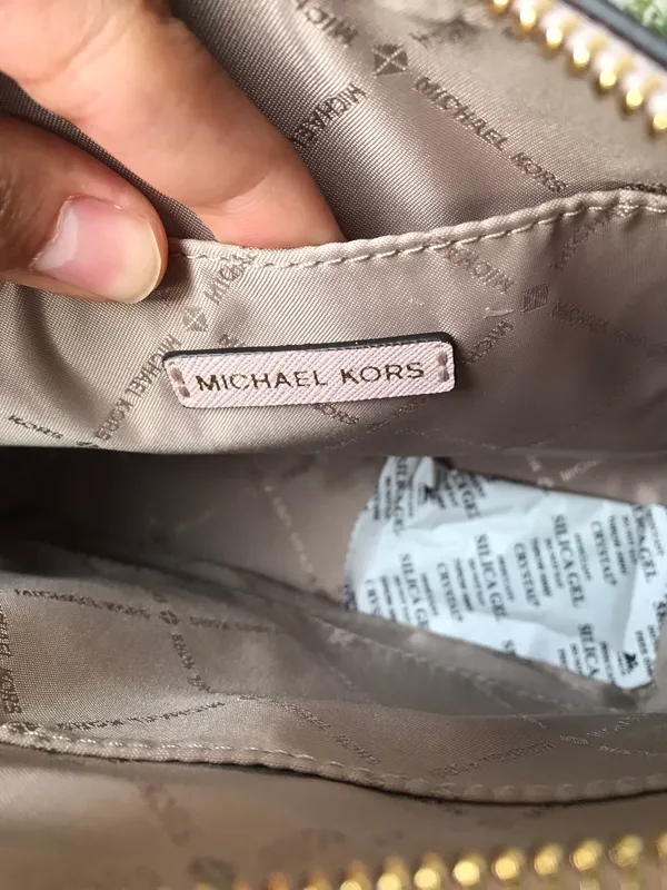 Michael Kors Set - Image 10