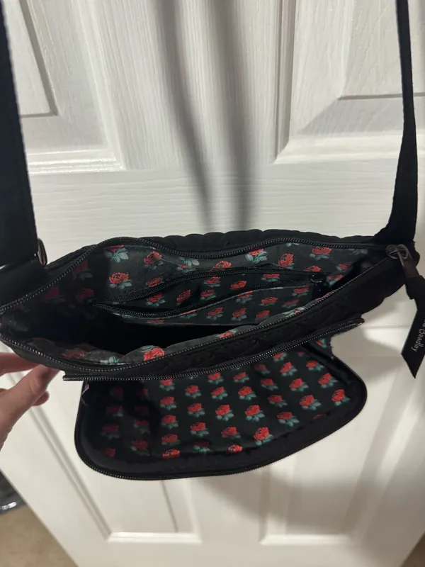 Vera Bradley Black Crossbody Bag Quilted - Image 5