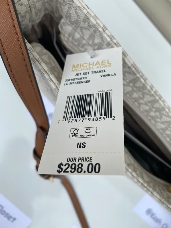 Michael Kors JST LG Messenger Leather Crossbody Bag - Image 9
