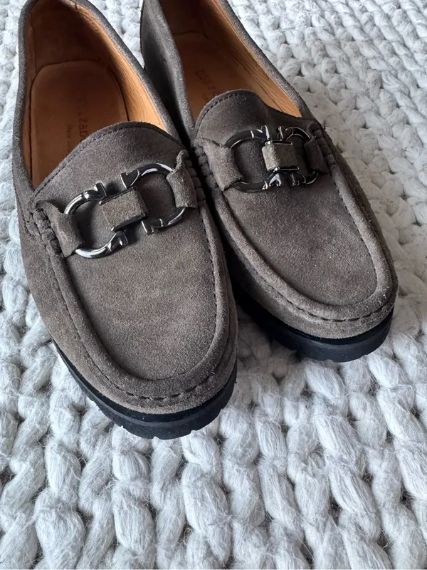 Elizabetta Taupe Suede Loafers, size 38 (7.5/8) - Image 5