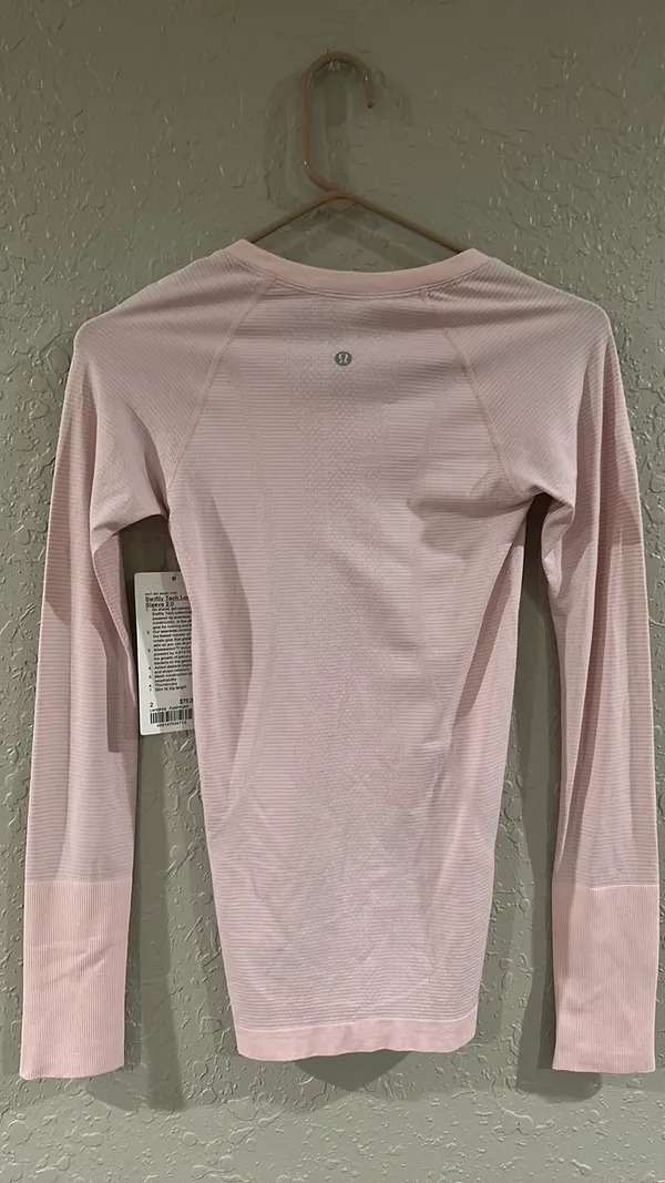 Lululemon Swiftly Tech Long Sleeve NWT - Image 3