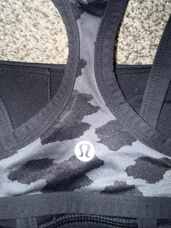Lululemon Energy Bra Strappy Sports Bra Leopard Cheetah Print Black - Image 3