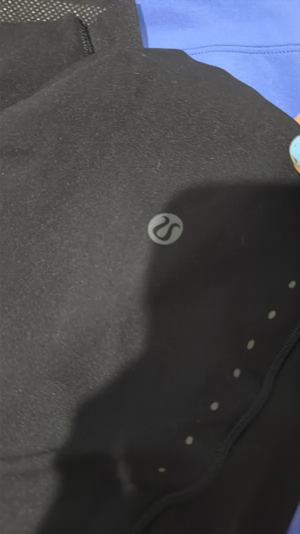 Lululemon black running bike shorts - Image 3