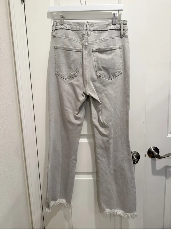 GOOD AMERICAN Good Legs Crop Mini Boot Jeans Amulet003 Grey Wash 6/28 Fray Hem - Image 6
