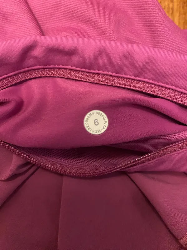 Lululemon Speed Up Shorts - Image 4