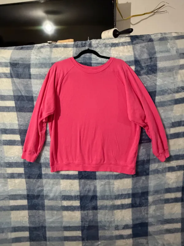 Color Alien Women's Pink Crewneck Sweatshirt and Jogger Lounge Set - Image 2