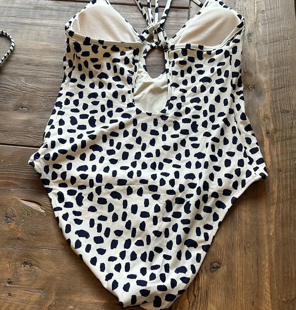 Aerie Swim One Piece in Navy and Cream - Image 6