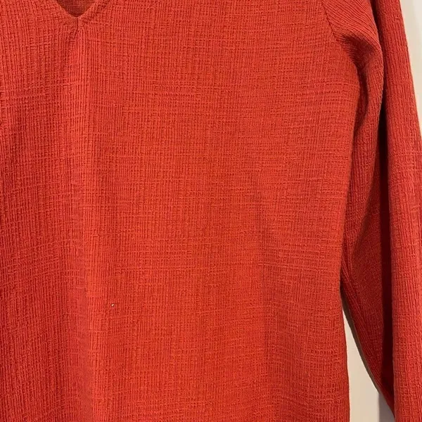 J Crew V -Neck Long‎ Sleeve Top. Size Medium. Burnt Orange - Image 3