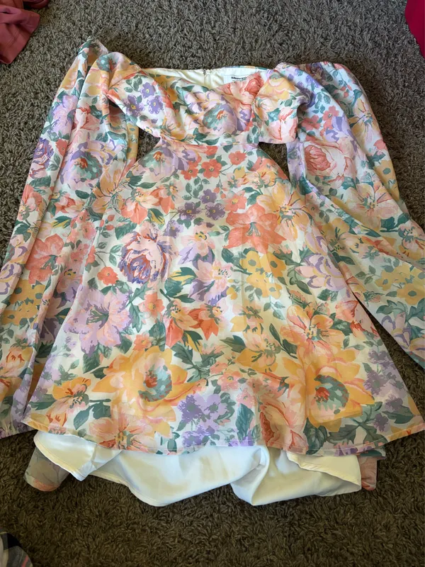 Showpo Dress - Image 6