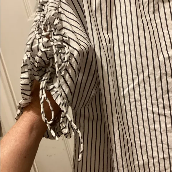 Madewell Navy and White Striped Top - Image 3