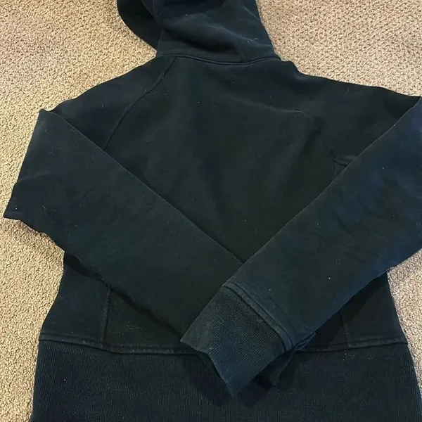 Lululemon Women’s Black Heavyweight Scuba Zip-Up Sweatshirt - Size 6 - Image 9