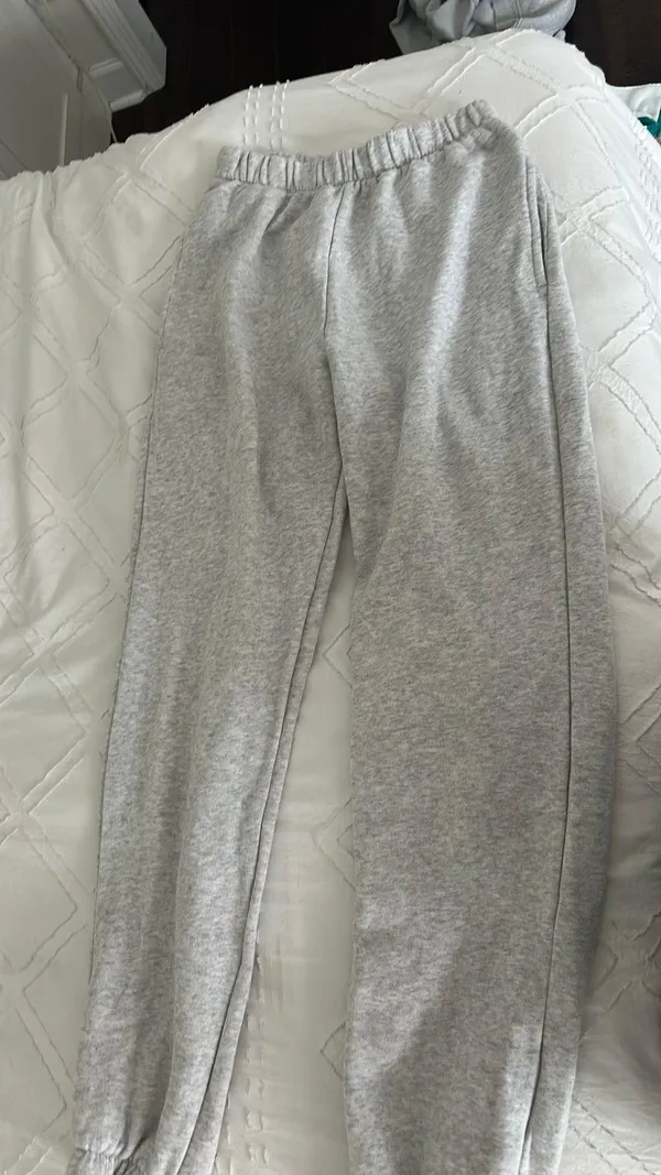 Brandy Melville Sweatpants - Image 2