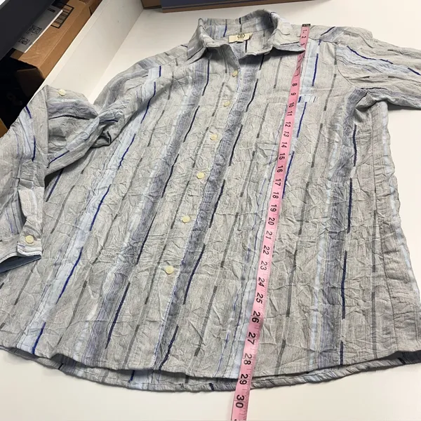Imperfect Koch women’s long sleeve button down shirt textured cotton blend large - Image 8