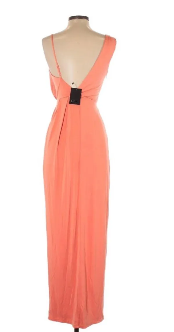 NBD NWT  sangria Gown - Image 4
