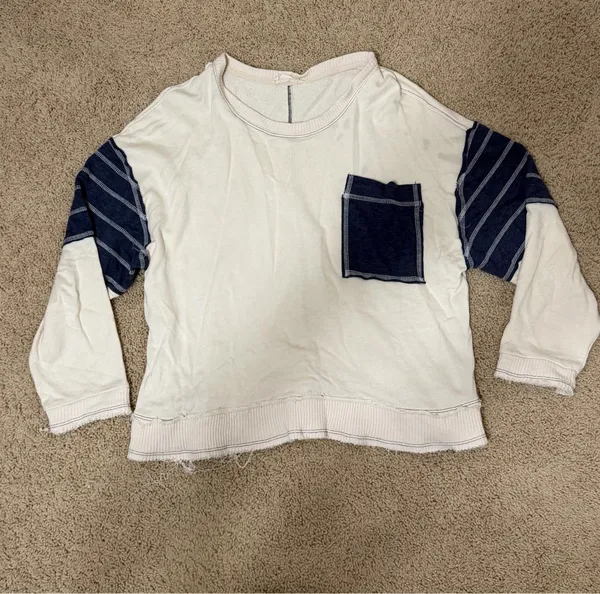 Boutique Denim/ Neutral Knit - Image 4