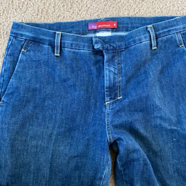 by Womyn Trouser Jeans Wide Leg Flare Dark Wash Sz 8 - Image 4