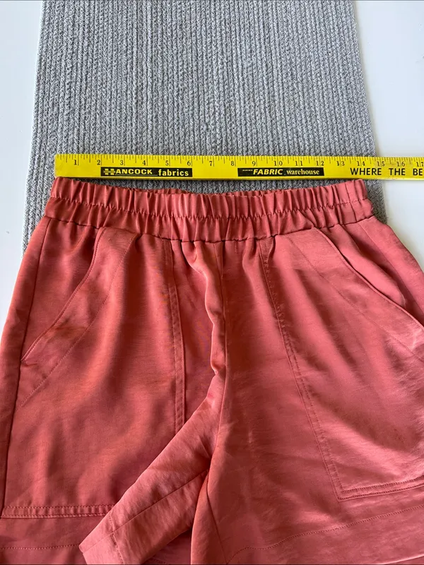 A New Day Coral Satin Shorts Sz Small - Image 5