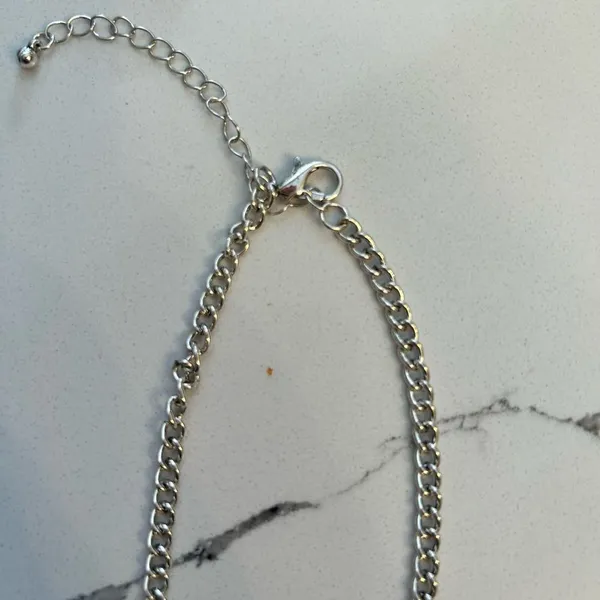 Western Style Turquoise Silver Necklace Blue - Image 3