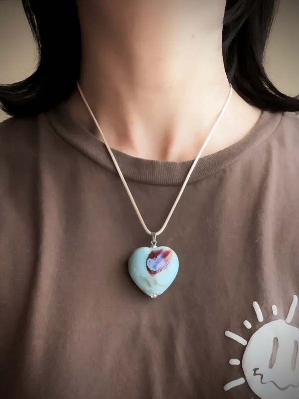 Handmade chunky large heart ceramic bead cute fairy boho whimsy necklace🩵 - Image 4