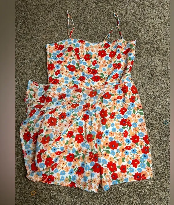 Willow & Root NWT floral romper size XL - Image 7