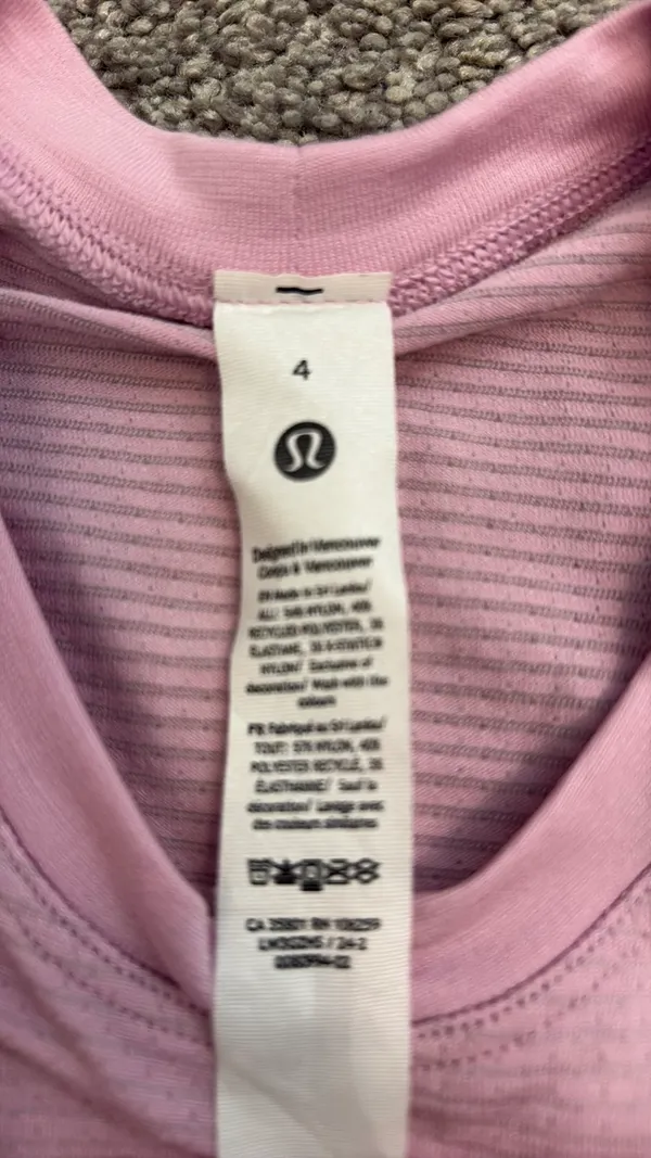 Lululemon Cropped T-Shirt athletic  - Image 2