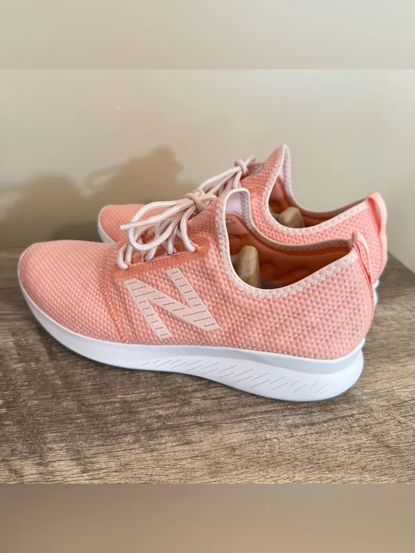 New Balance Running Sneakers FuelCore Coast V4 Women’s Size 10 Lightweight Mesh - Image 10