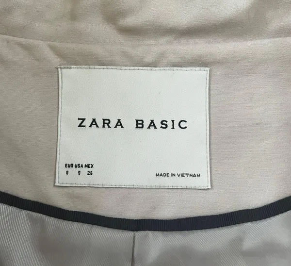ZARA GUC  Light Bone Pleated Back Coat - Image 5