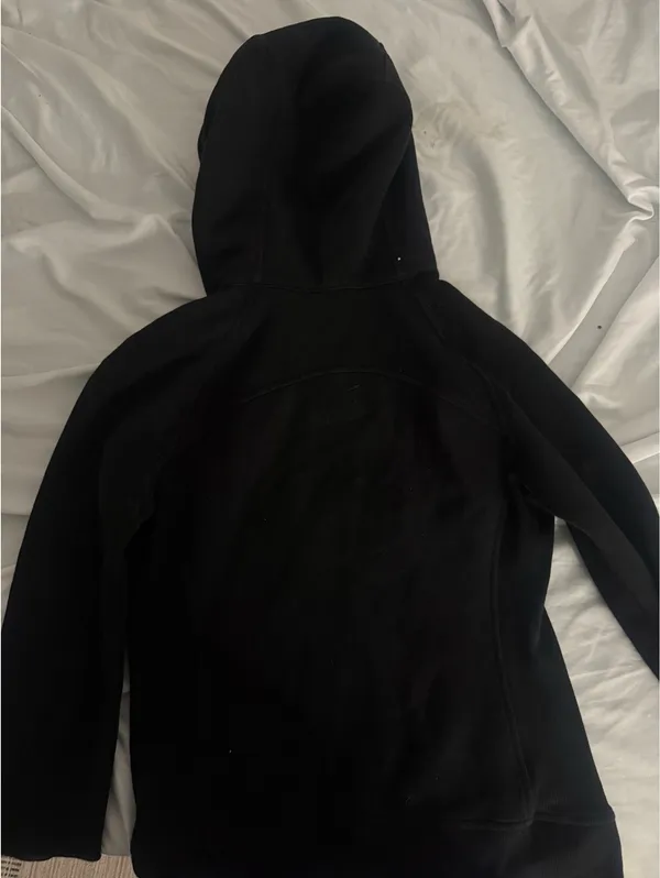 Lululemon Zip-Up Hoodie Black - Image 3