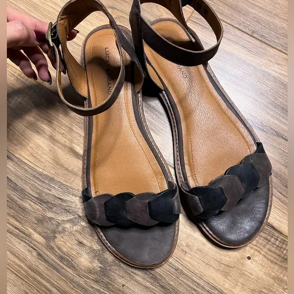 Lucky Brand Kyndall Ankle Strap Sandal Size 9.5 - Image 4
