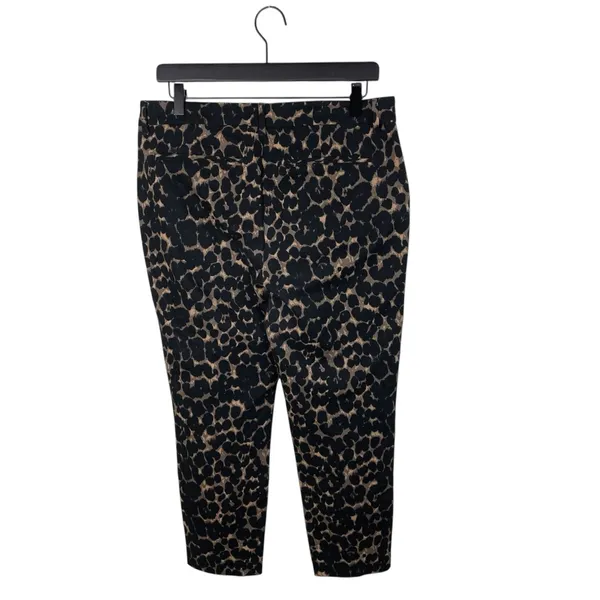 Old Navy Relaxed Mid-Rise Harper Trousers Stovepipe Pants Size 6 Leopard Print - Image 2