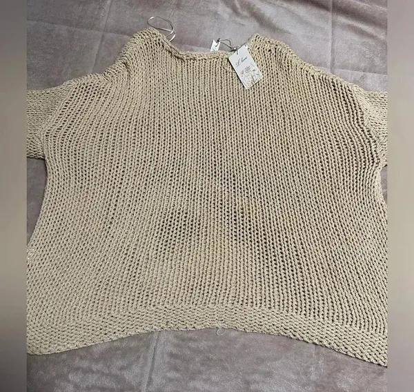 L Love Loose Knit Sweater Size M/L Cream - Image 4