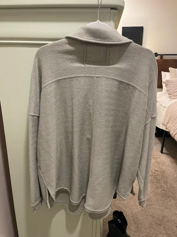 American Eagle Pullover Sweater - Image 2