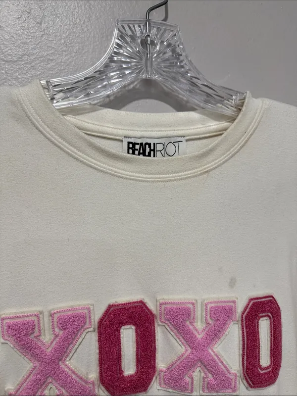 Beach Riot Cream Pullover with Pink & Magenta XOXO Appliqué - Image 3