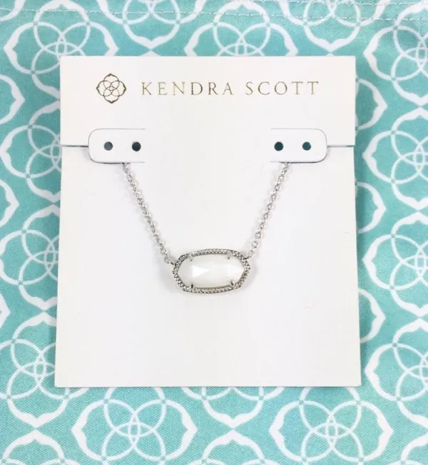 Kendra Scott Elisa Ivory Mother Of Pearl necklace - Image 2