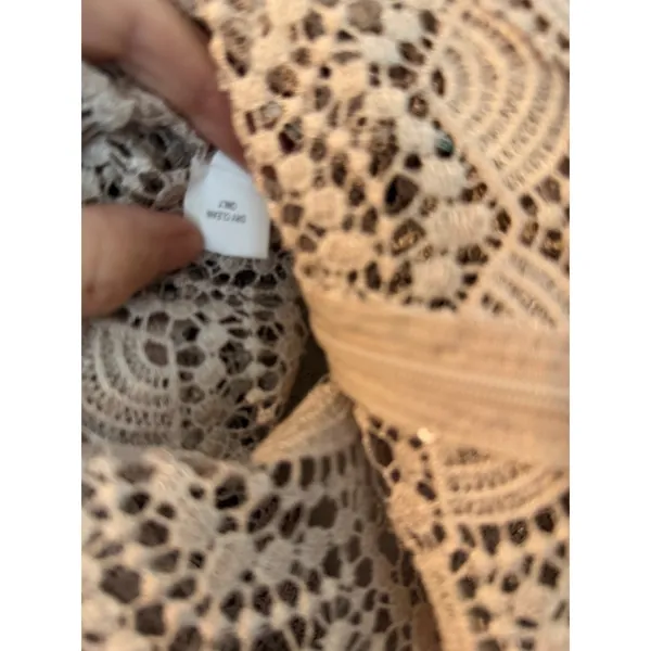 Kay Unger New York Sheer Pink Scalloped Lace Sequin Cap Sleeve Cocktail‎ Dress - Image 8