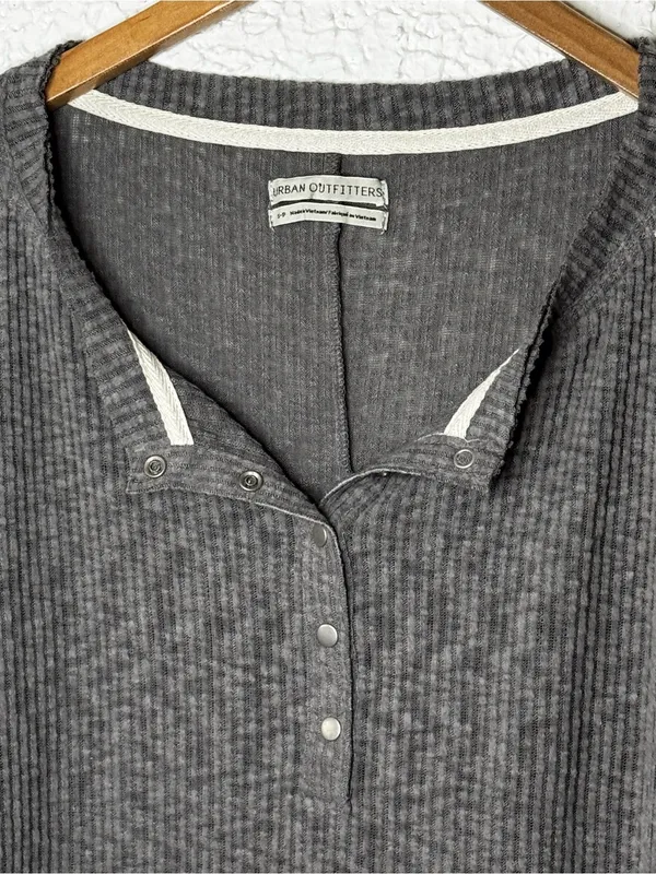 Urban Outfitters Ribbed Henley Long Sleeve Top - Gray - Image 3