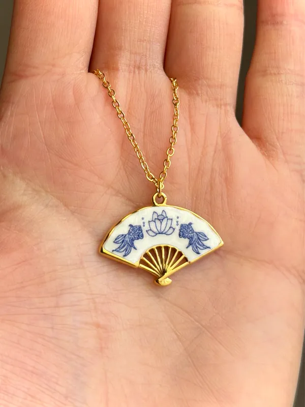 Handmade beautiful fan unique retro statement necklace🌀🐟 - Image 2