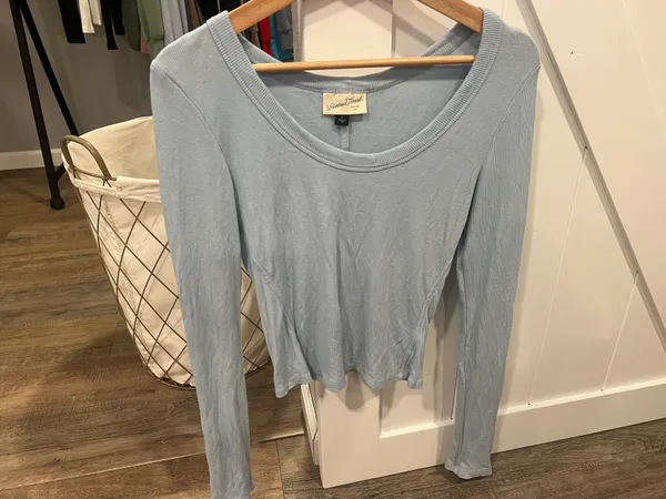 Target blue long sleeve - Image 2