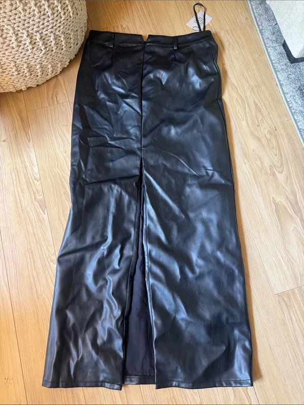 Women's Black Faux Leather Pencil Midi Skirt - Image 3