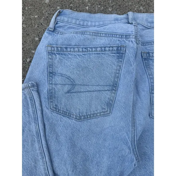 American Eagle Women's 90s Straight Leg Light Wash Faded Jeans SZ 4‎ - Image 11