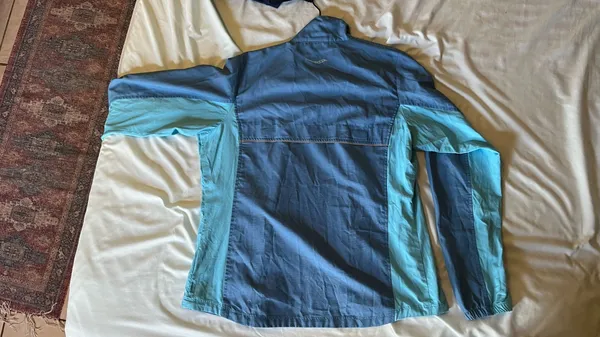 Saucony Rain Jacket - Image 3