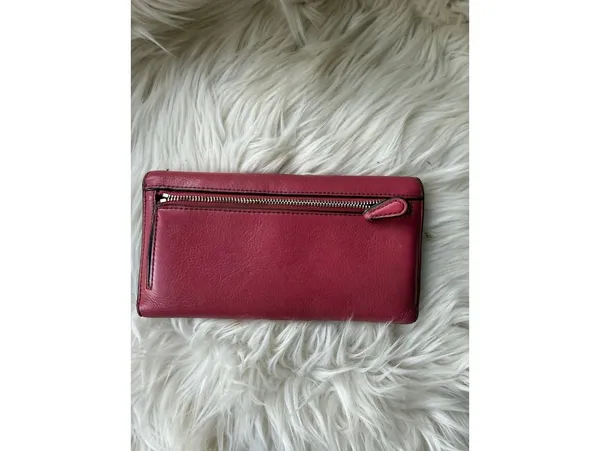 Coach Pink Leather Wallet with Zip Pocket - Image 4