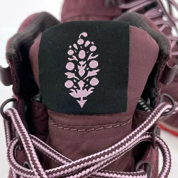 Danner x FP Movement Purple Jag Quilted Hiking Boot Fig Jam Candy Apple Size 7.5 - Image 7