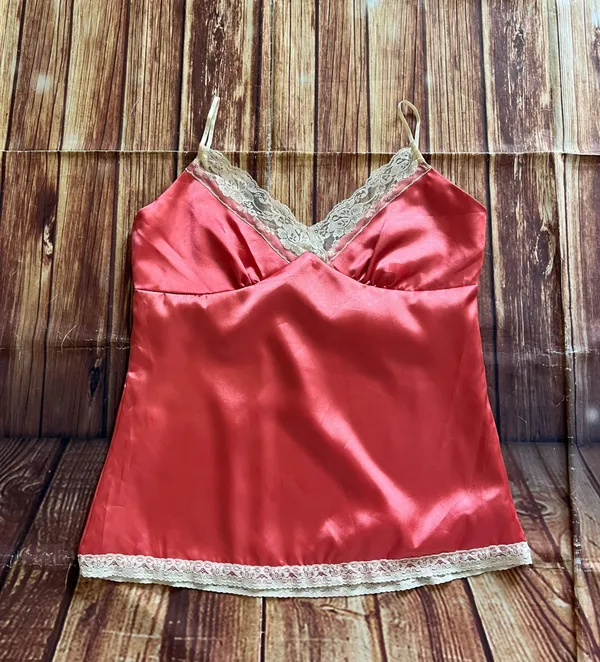 Women Sleeveless V-Neck Spaghetti Straps Peach Satin Camisole Top Size XL - Image 3