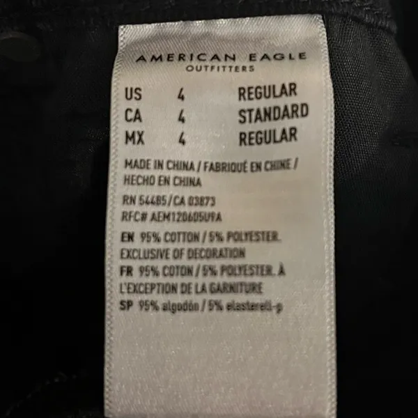 American Eagle Black Distressed‎ Mom Jeans Size 4 - Image 14